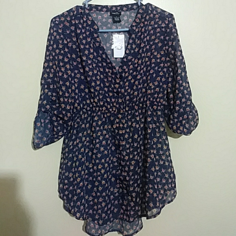 Rue21 blue flowers chiffon blouse